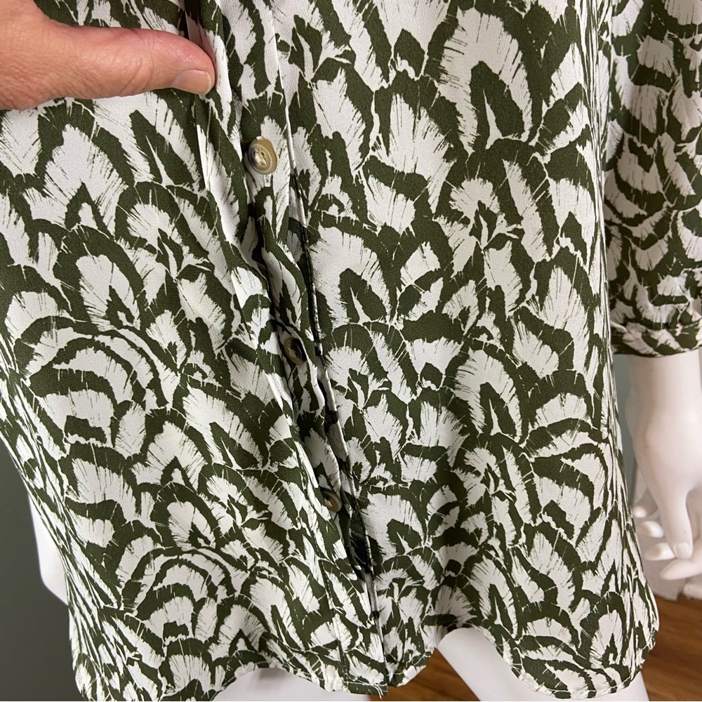 JACHS Girlfriend Olive Green White Abstract Button Down Top Blouse Shirt Medium - Picture 8 of 12